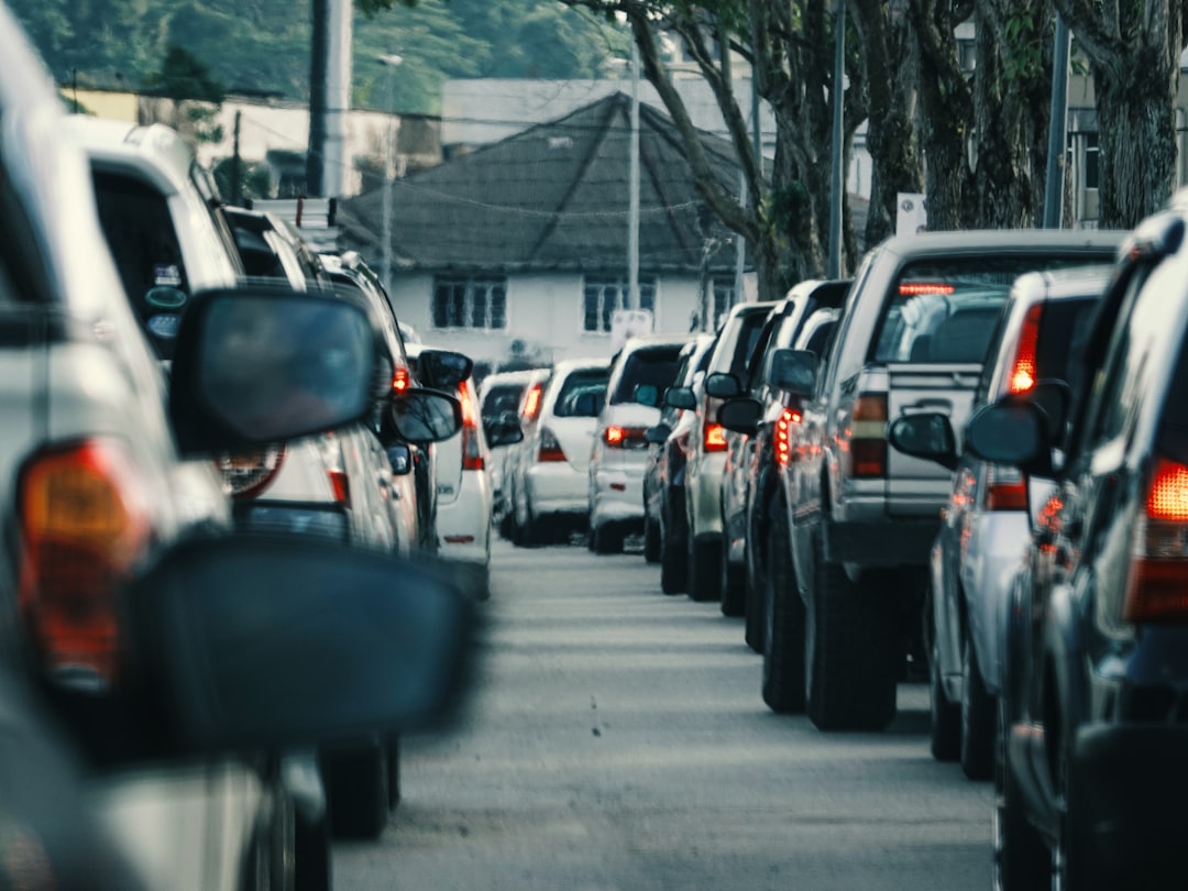 Pedágio Urbano e Zonas de Baixa Emissão 2026: Guia de Multas e Regras